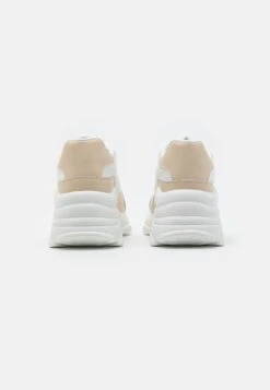 Raid Champ - Trainers - Nude -Raid Shoes Shop cf64036ce00b48b681137b542ac36cde
