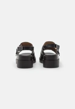 Raid Arisa - Platform Sandals - Black 9 Raid Arisa - Platform Sandals - Black -Raid Shoes Shop d148998abb0e4a45b788a1ae81de407b