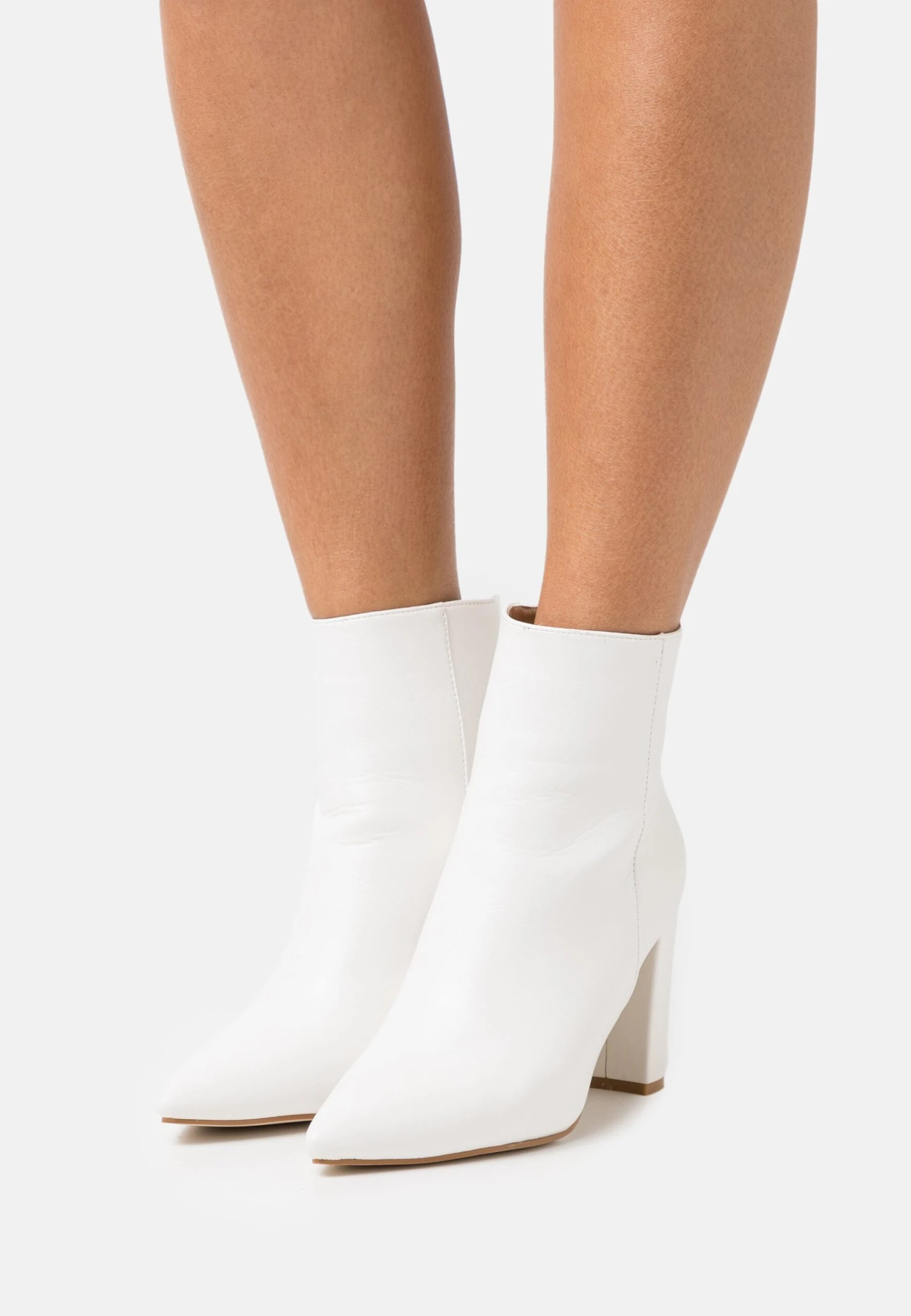 Raid Nethra - Classic Ankle Boots - White 1 Raid Nethra - Classic Ankle Boots - White