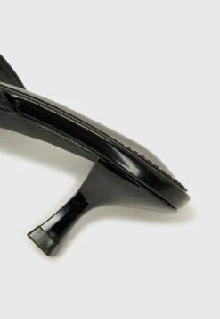 Raid AARNA - Heeled Mules - Black -Raid Shoes Shop d7b2c00b58884a59aab6dee183283739