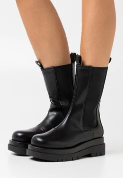 Raid Kendall - Platform Boots - Black