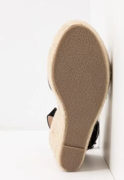 Raid Elisha - High Heeled Sandals - Black 12 Raid Elisha - High Heeled Sandals - Black -Raid Shoes Shop e440b116c4174955a583acee9b2dc140