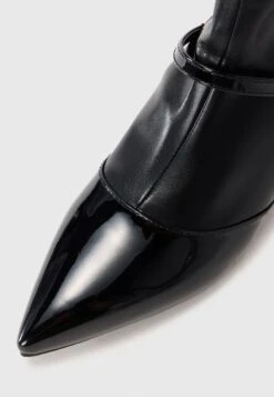 Raid ASTRA - Classic Ankle Boots - Black -Raid Shoes Shop e6cfd96a59e84936adc920a9c7a02589