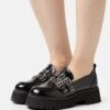 Raid Mitali - Slip-Ons - Black