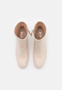 Raid Klara - Classic Ankle Boots - Nude -Raid Shoes Shop f2f1688e72ca4347bfaa09b327ca6551