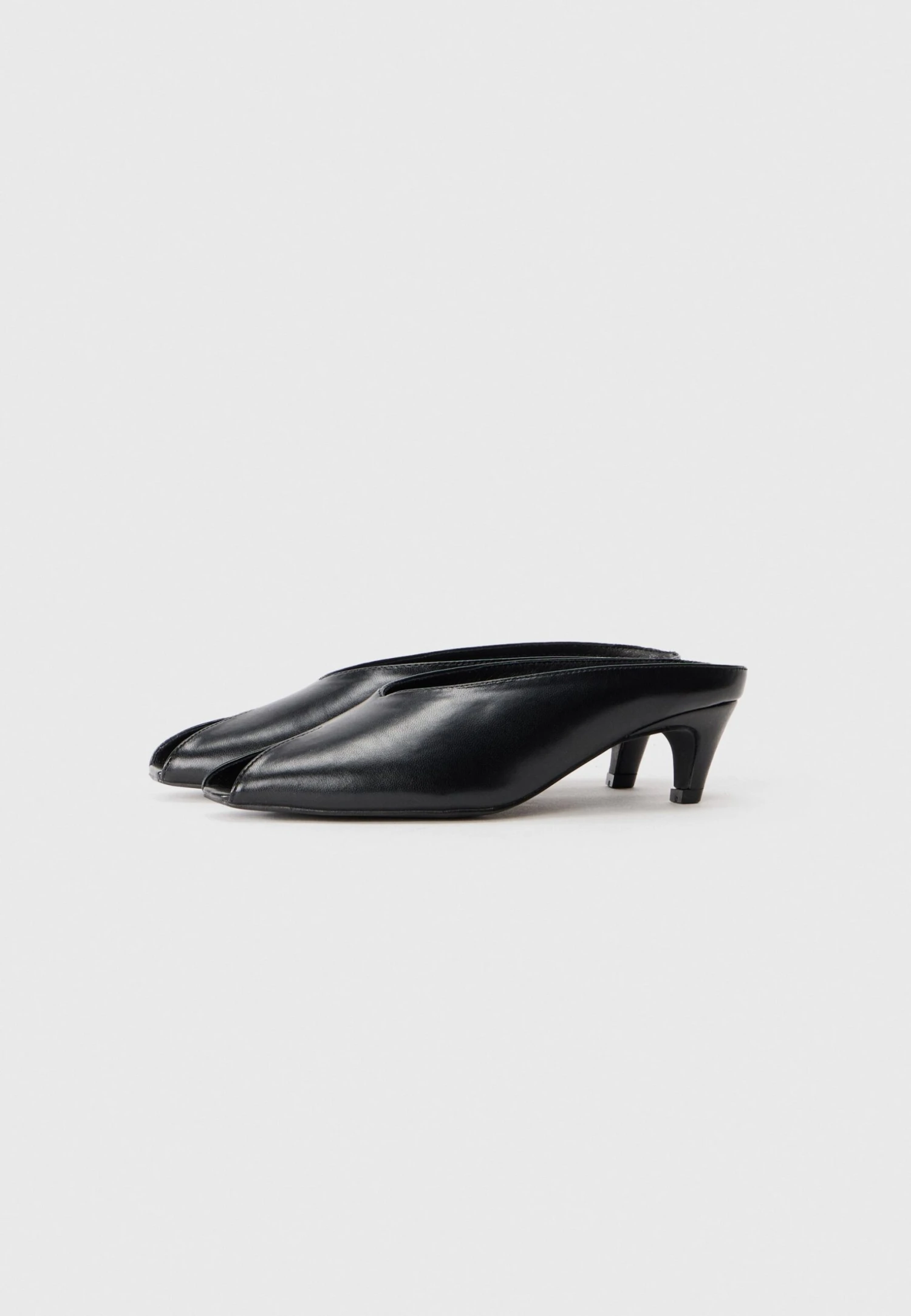 Raid ROSHELL - Heeled Mules - Black 2 Raid ROSHELL - Heeled Mules - Black - Image 2
