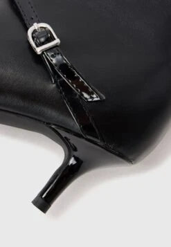 Raid ASTRA - Classic Ankle Boots - Black -Raid Shoes Shop fa6c831d04cf448684ff54402271e348