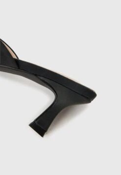 Raid FELINA - Heeled Mules - Black -Raid Shoes Shop fc6230d2ac024cbca8936365e1e26727