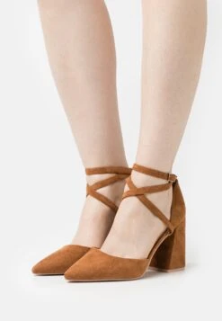 Raid Lianni - Classic Heels